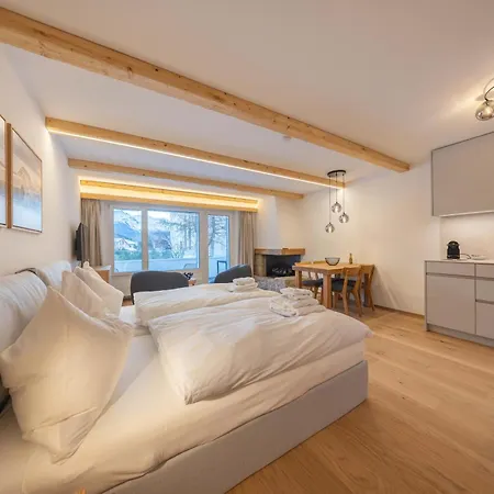 New Exclusive With Fireplace, Pool & Sauna Daire *