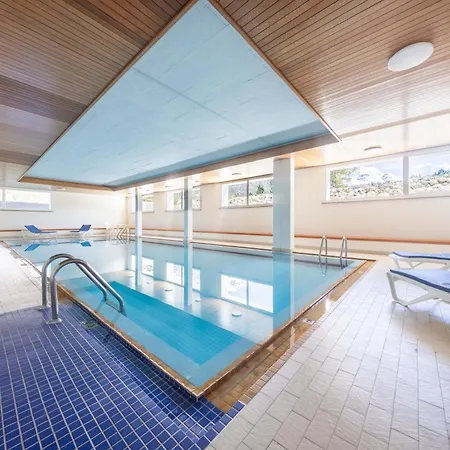 New Exclusive With Efireplace, Pool & Sauna * St. Moritz