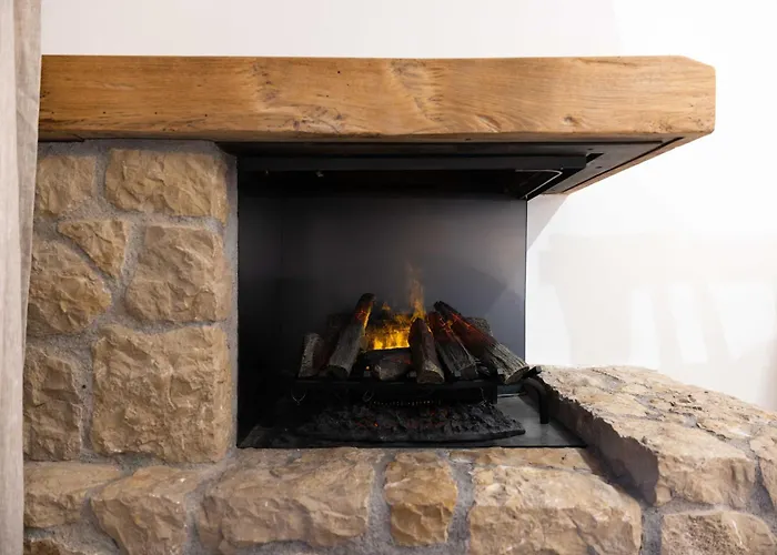 Apartamento New Exclusive With Efireplace, Pool & Sauna