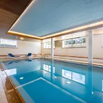 New Exclusive With Efireplace, Pool & Sauna アパート